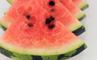 吃墨瓜大便红色,吃墨瓜导致大便红色之谜